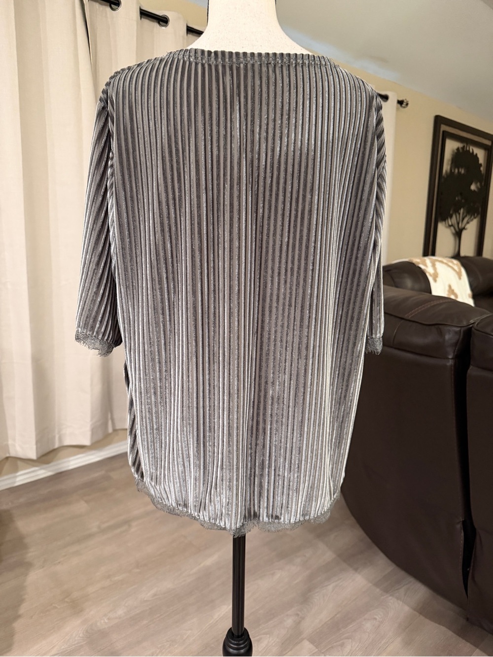 POL Silver Pleated Velvet Scoop Neck Blouse - Picture 2 of 13